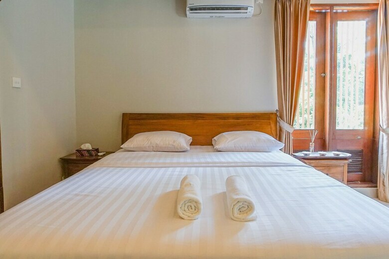 Hotel Lot 18 Villa
