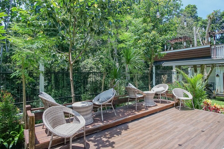 Hotel Lot 18 Villa
