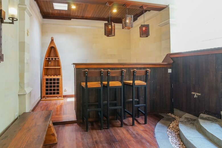 Hotel Lot 18 Villa