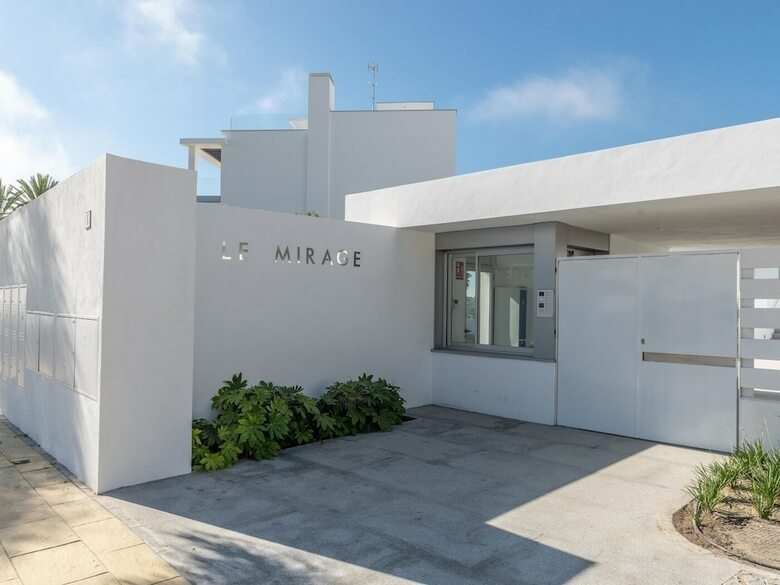 Apartamentos Le Mirage Retreat