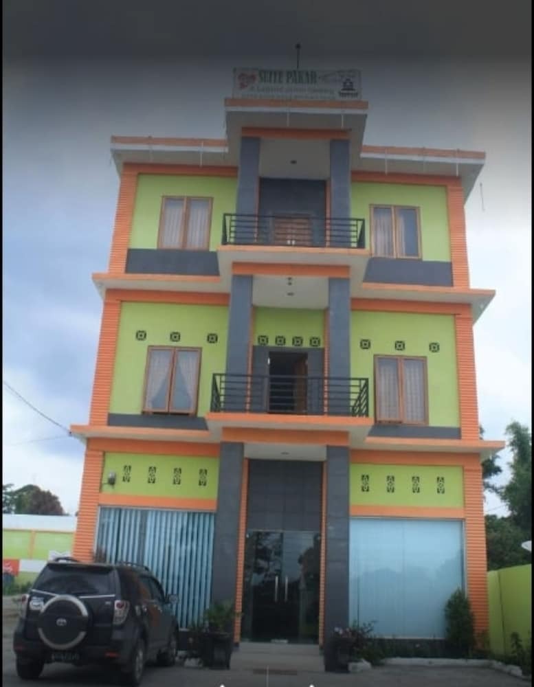 Suite Pakar Hotel