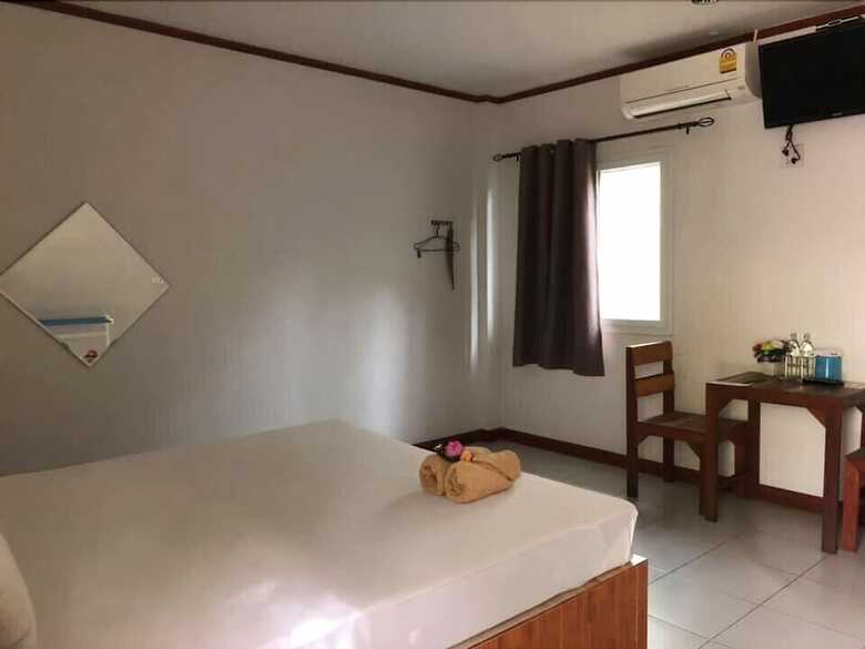 Hotel Oyo Black Bamboo Resort