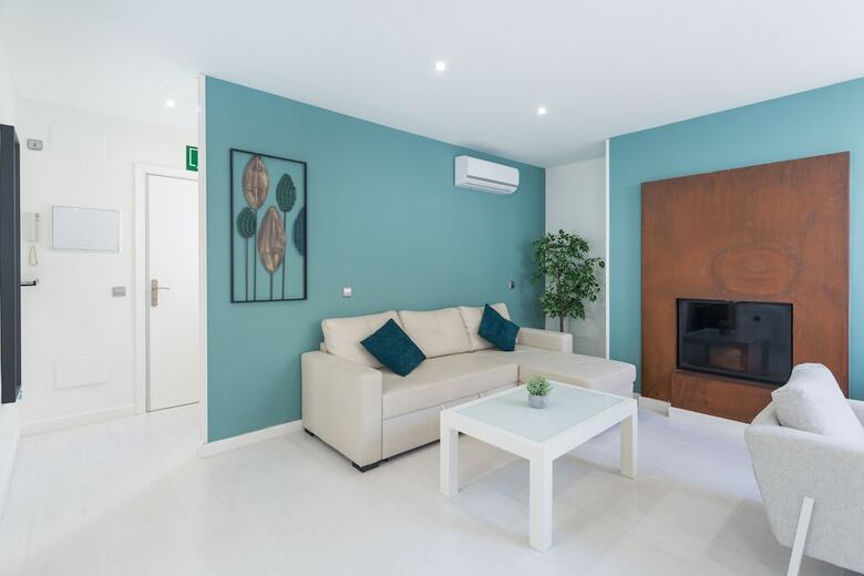 Apartamentos Sleep La Latina By Stay