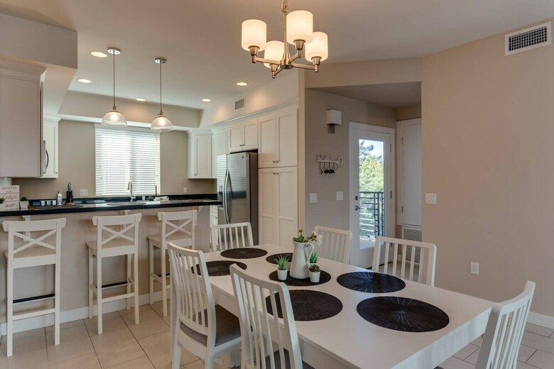 Apartamento Stunning Home With Access To Pool + Great Location