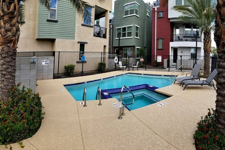Apartamento Stunning Home With Access To Pool + Great Location