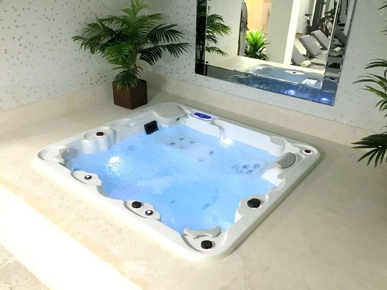 Modern Detached Villa With Indoor Spa