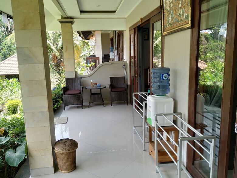 Hotel Putu's Paradise Guesthouse