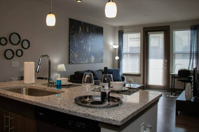 Apartamento Modern & Private Condo Balcony Great Location