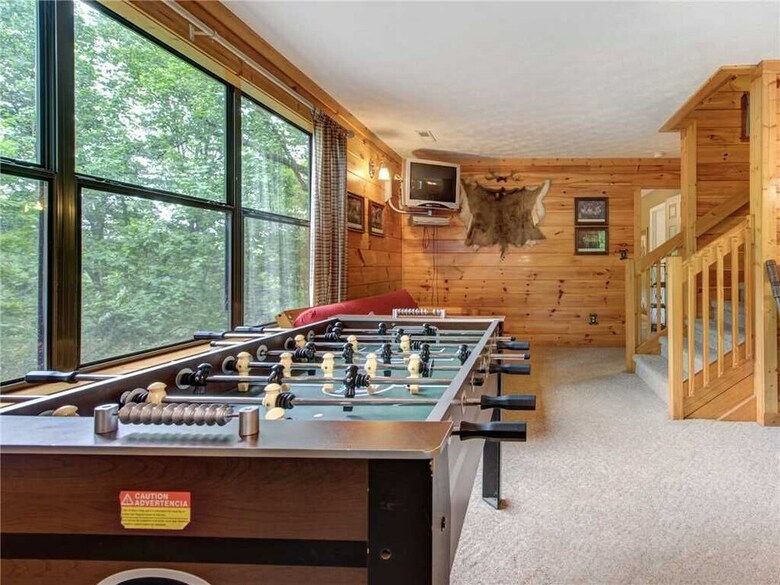 Cabana Great Expectations, 3 Bedrooms, Fireplace, Pool Table, Hot Tub, Sleeps 10