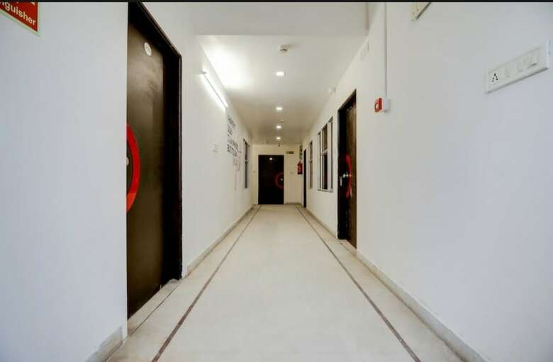 Hotel Shri Sai Residency