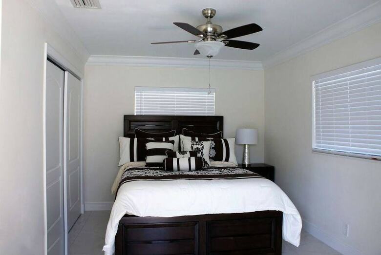 Beautiful Villa + Family Friendly + Access To Dock