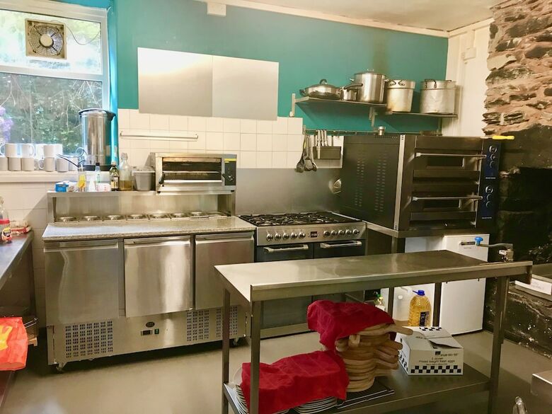 Hostal The Vagabond Bunkhouse & Pizzaria