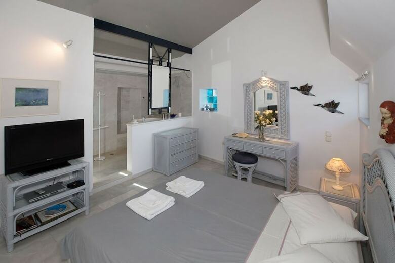 Apartamentos Villa Dream View In Theologos By Ghh