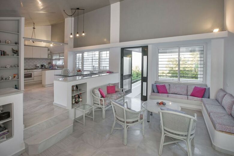 Apartamentos Villa Dream View In Theologos By Ghh