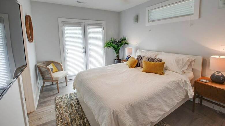 3 Bedroom, Woodside Avenue