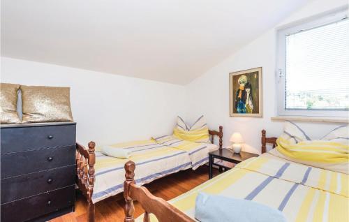 Apartment Kampor V