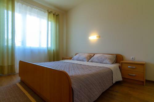 Apartments & Rooms Sanja