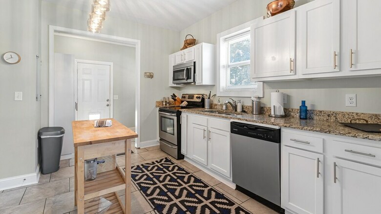 3 Bedroom, Katonah Avenue