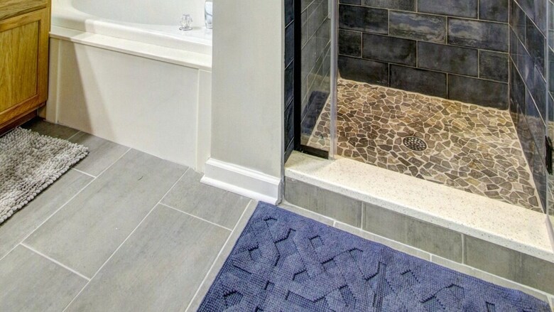 4 Bedroom, Cavonnier Lane