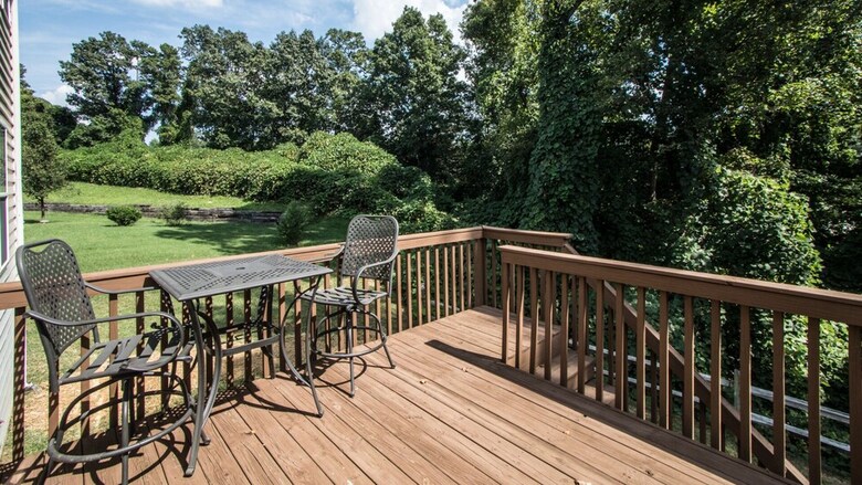 4 Bedroom, Cavonnier Lane