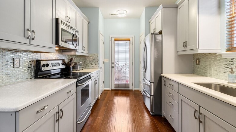 4 Bedroom, Parkside Terrace Lane