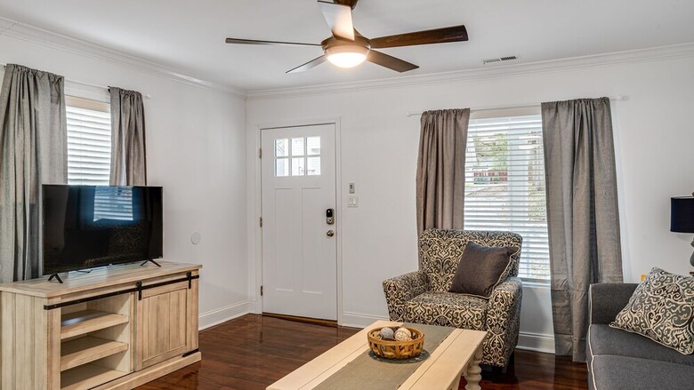 2 Bedroom, Downs Avenue