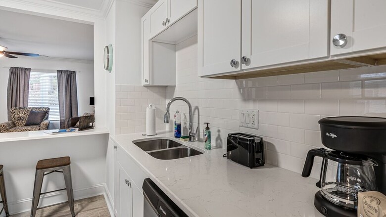 2 Bedroom, Downs Avenue