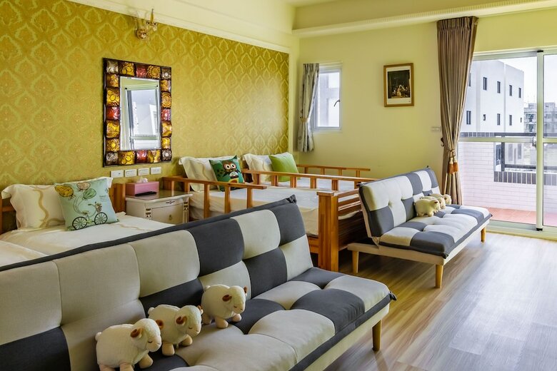 Hotel Lucent Homestay