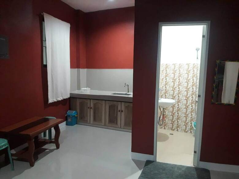 Hotel Rozay Travellers Inn