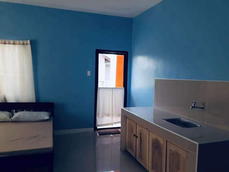 Hotel Rozay Travellers Inn