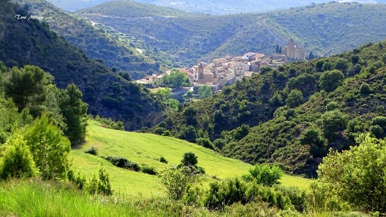 Apartment With 2 Bedrooms In Luco de Bord�n, With Wonderful Mountain View