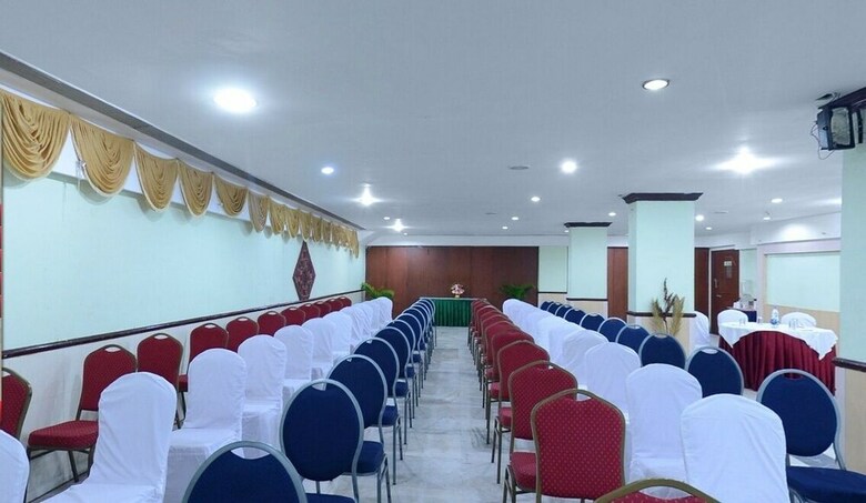 Hotel Royal Regency Lifotel By Crossway