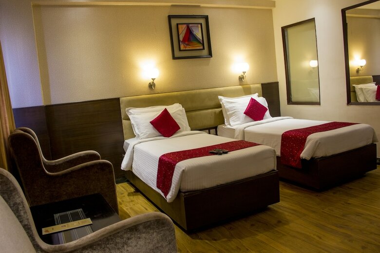 Hotel Royal Regency Lifotel By Crossway
