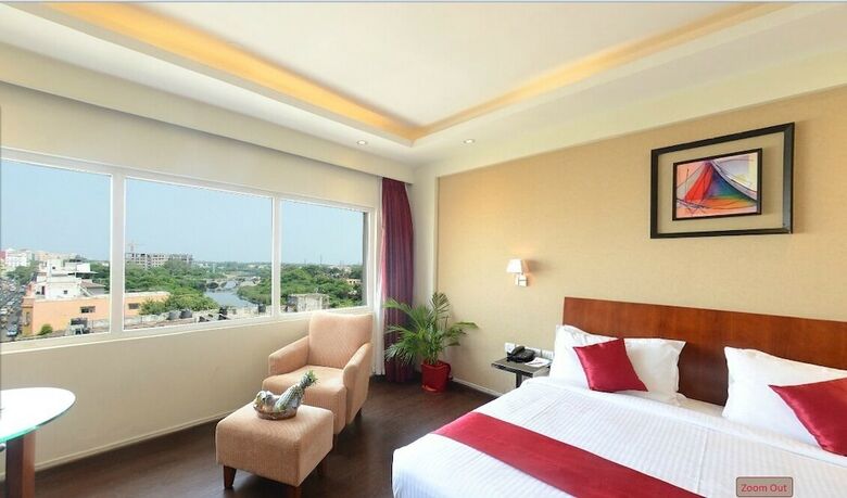 Hotel Royal Regency Lifotel By Crossway