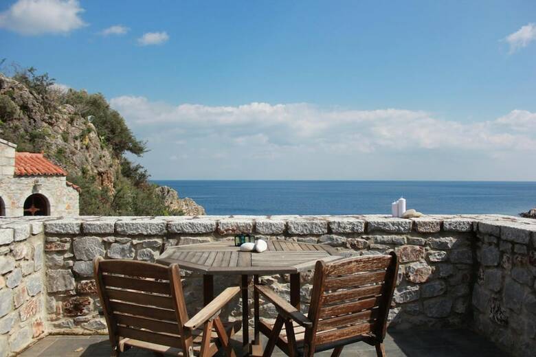Hotel Lalloudes