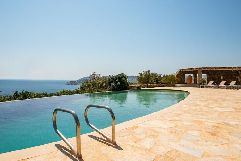 Villa Aurora I By The Pearls Collection