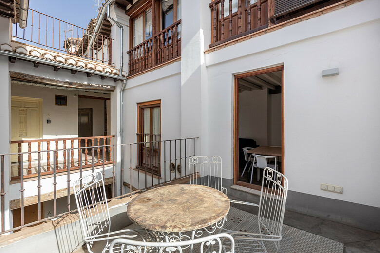 Apartamentos Boutique Granada Albaic�n 3000v