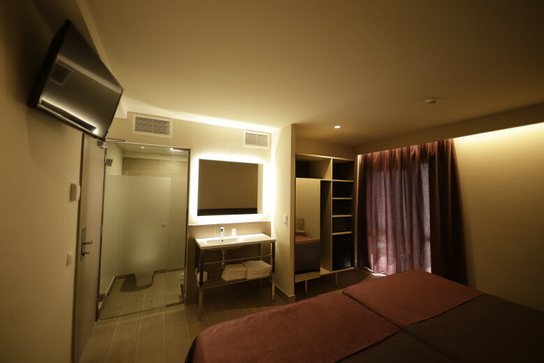 Hotel Papi Blau