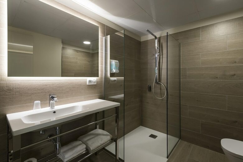 Hotel Papi Blau