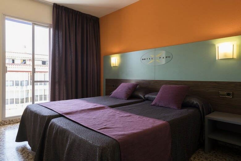 Hotel Papi Blau
