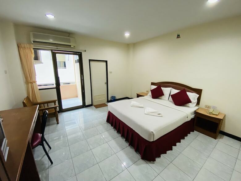Oyo 747 Suwanna Hotel