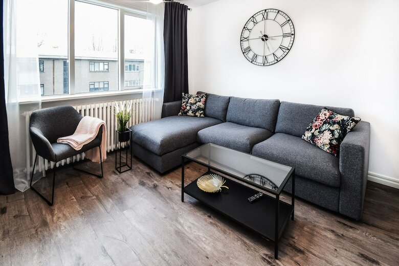 Apartment S30