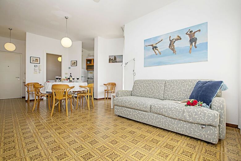 Apartamento Maderno Front Lake Escape