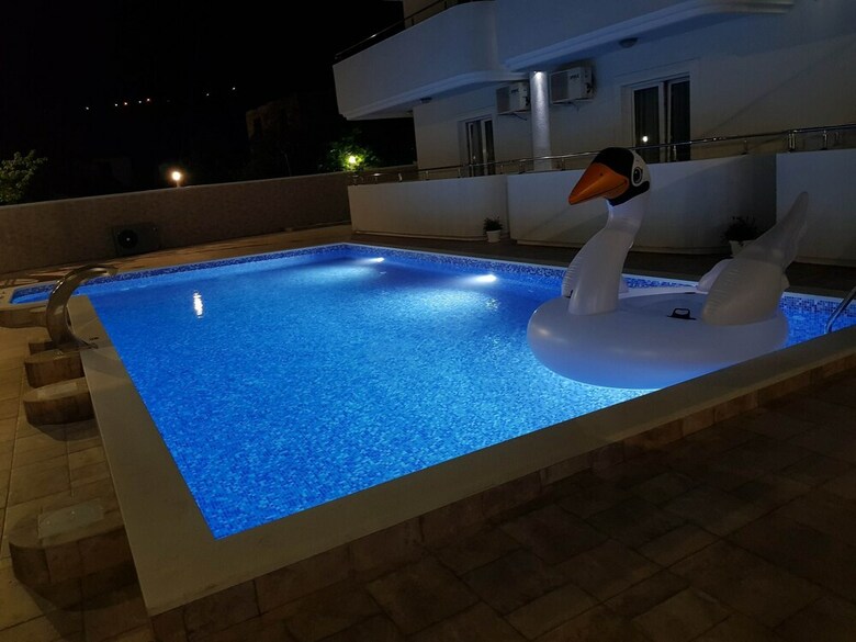 Bianca Apartments