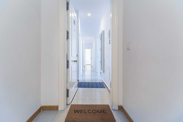 Apartamentos Sur Suites �tico Soler