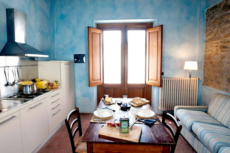 Apartment With One Bedroom In Castelfranco Piandisc�, With Pool Access