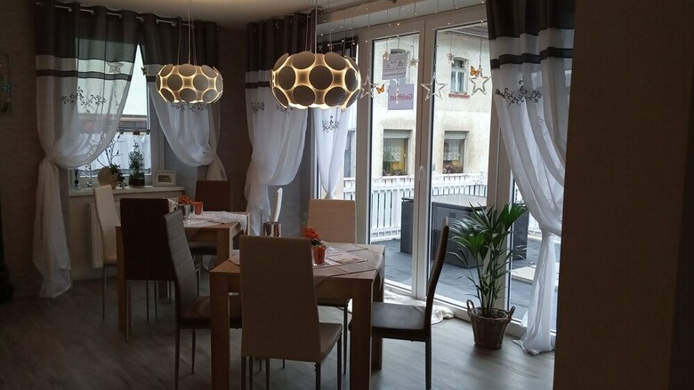 Hotel G�stehaus - Caf� Frank
