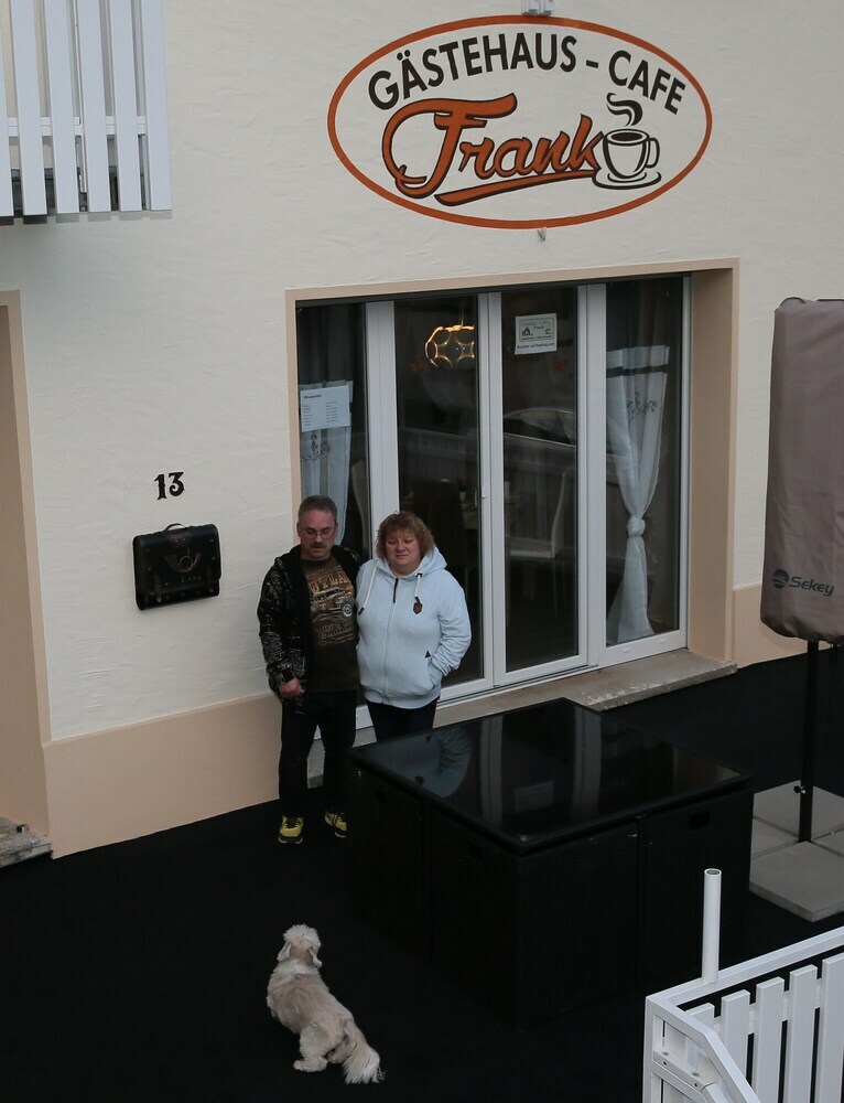Hotel G�stehaus - Caf� Frank