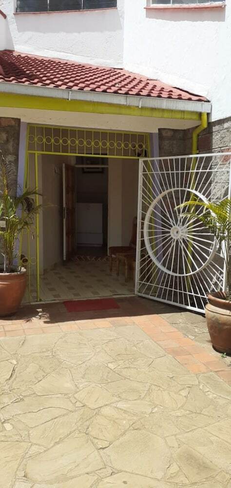 Hotel Sosiani Breeze Resort