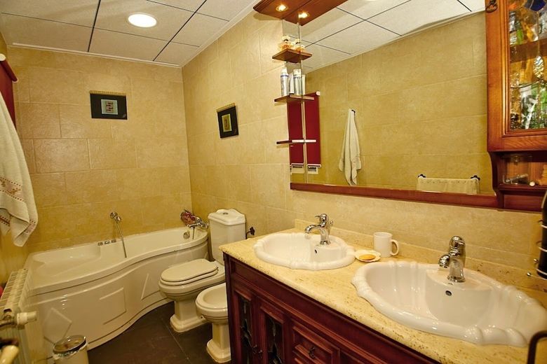 Arenales Great Home